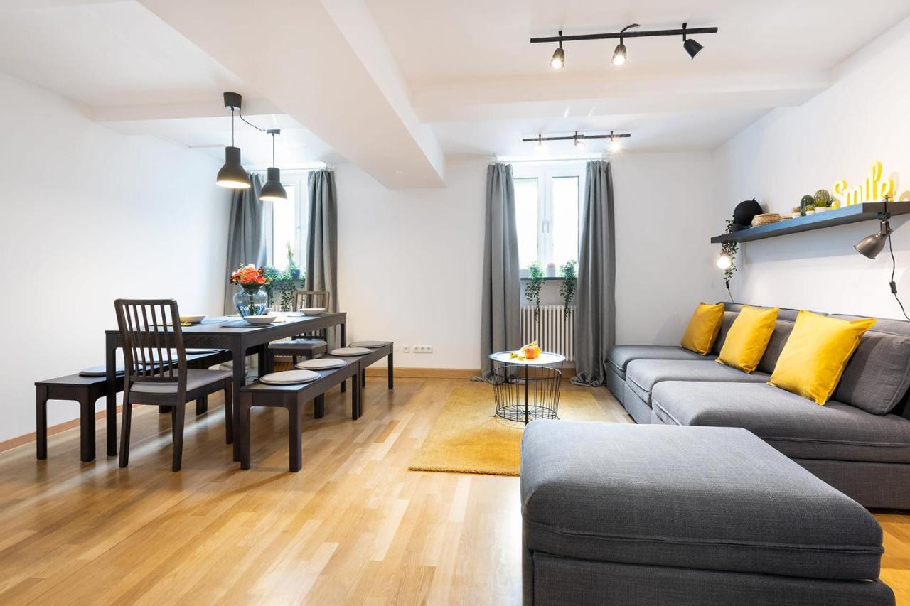 Marienplatz Apartment 2 Bedrooms Living Room Kitchen Munich Exterior photo